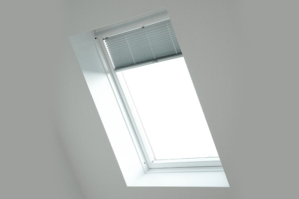 Velux and Skylights<br />
